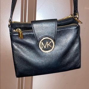 Michael kors black satchel